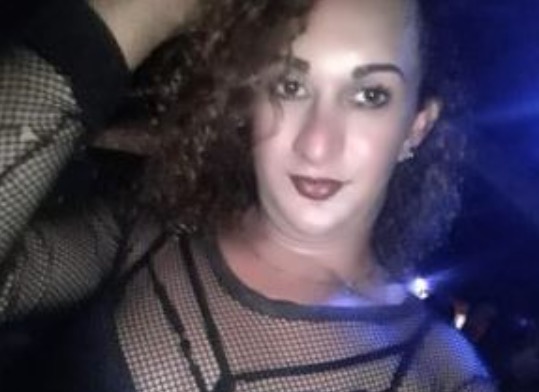Transexual é baleada com tiro na cabeça no Amazonas 