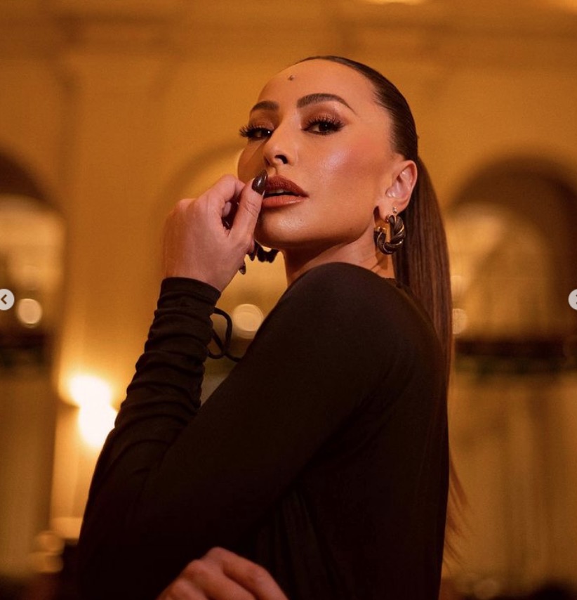 Sabrina Sato relata crise no casamento e relembra amor por Dhomini 