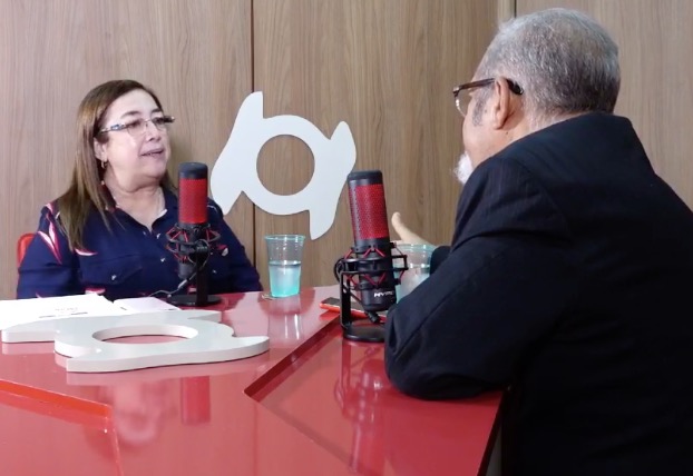 Ginecologista fala sobre educação sexual e prevenção da gravidez na adolescência
