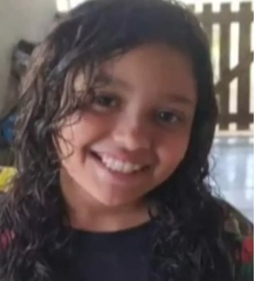 Polícia investiga se menina morta pela mãe por ser ‘sexualmente ativa’ pode ter sido violentada