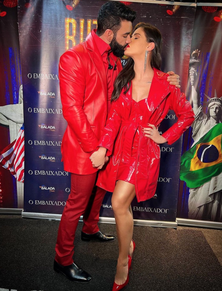 Andressa Suita posta primeira foto aos beijos com Gusttavo Lima após reconciliação