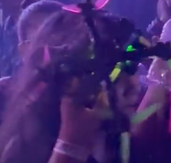 Drone cai na cabeça de mulher durante show de Luan Santana; cabelo ficou enroscado