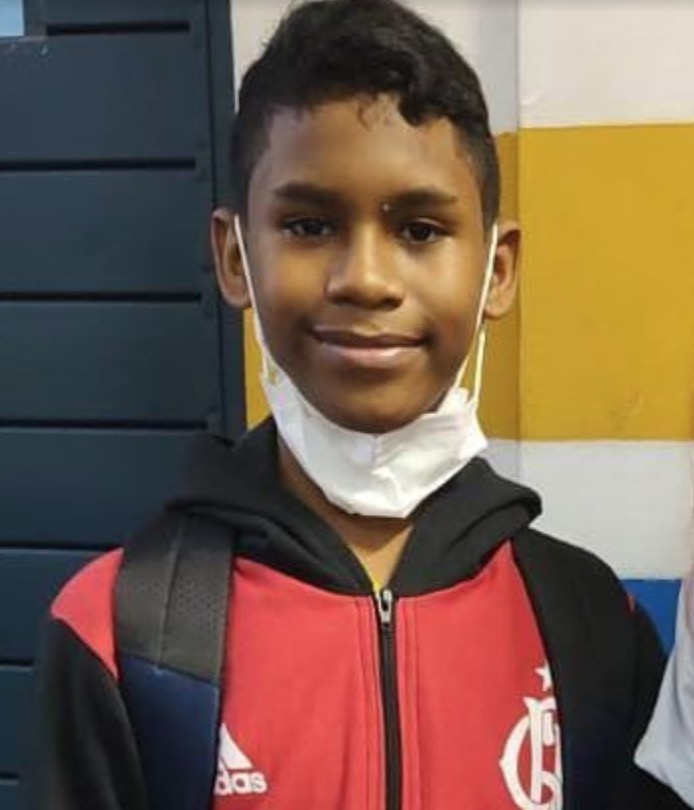 Família procura por adolescente desaparecido em Manaus