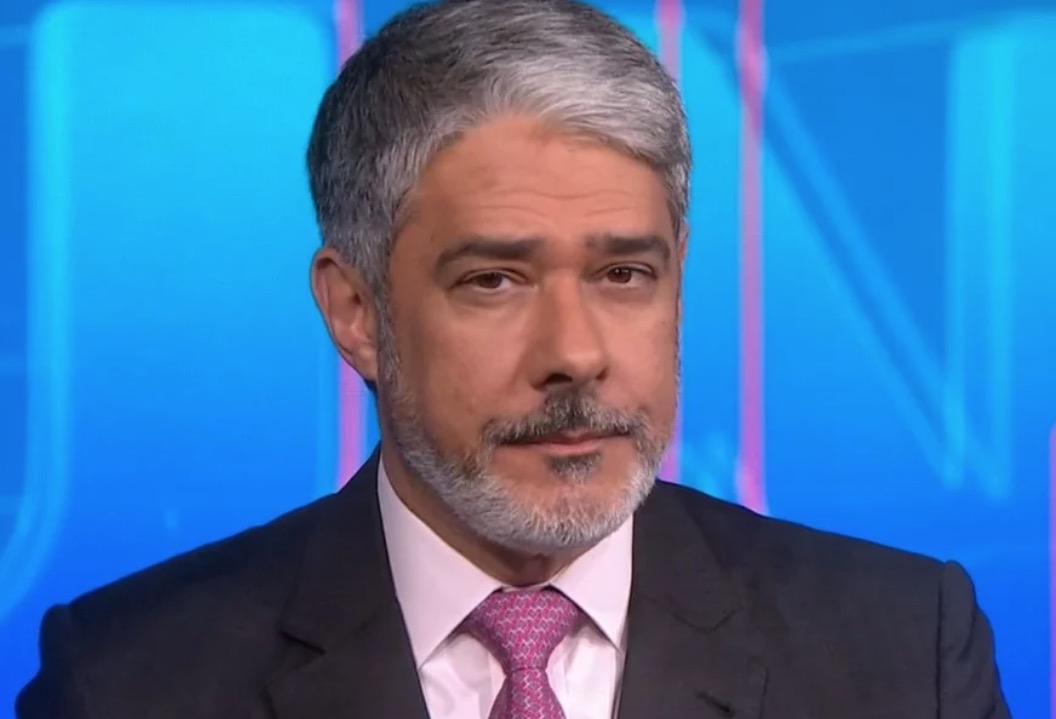 William Bonner se irrita e solta o verbo após novo boato sobre saída do JN