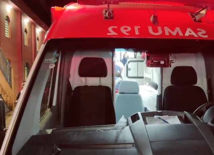 Jovem fica em estado grave ao ser baleado por motociclistas em Manaus