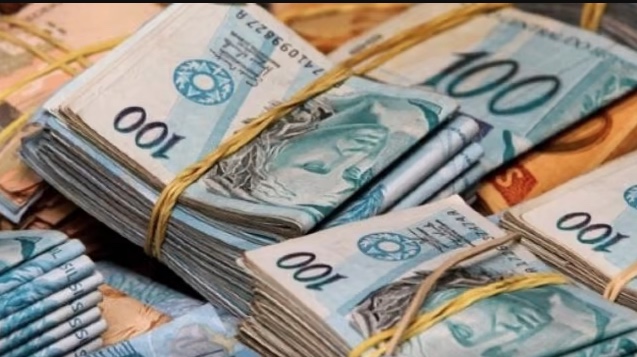 Família é indenizada após comprar ingresso de show e saber que foi cancelado