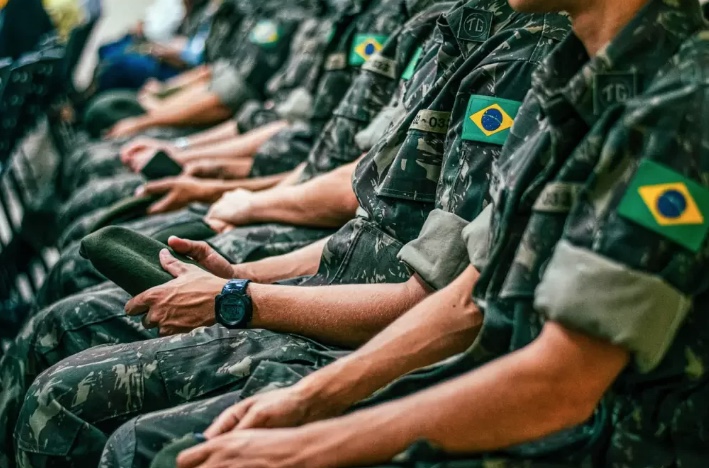 Militar tem direito à promoção a posto superior independente de vaga no Amazonas