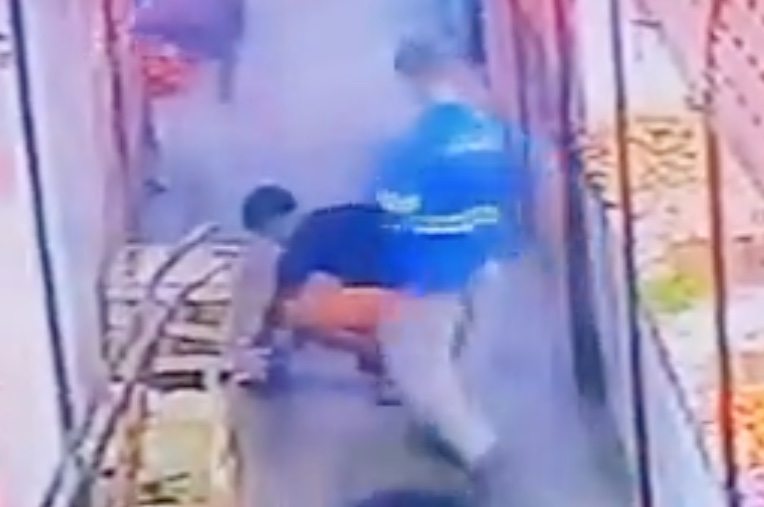 Assassino de jovem na Feira da Manaus Moderna estava disfarçado com uniforme de empresa