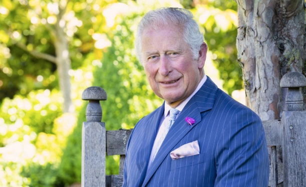 Saiba quem assume o trono após morte da Rainha Elizabeth II