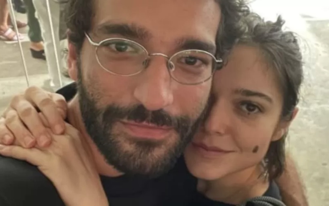 Um mês após separação, Humberto Carrão posa com atriz: 'só nos conhecendo'
