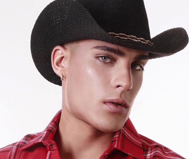 Tiago Ramos, ex da mãe de Neymar, surta em pré-confinamento para 'A Fazenda