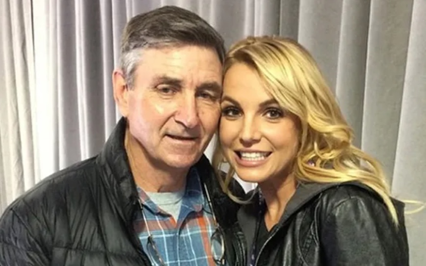 Pai de Britney Spears entra com recurso contra fim da tutela  