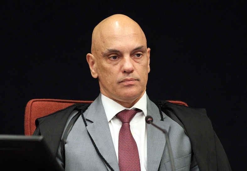 Delegados da PF querem que Moraes responda por 'abuso de autoridade'