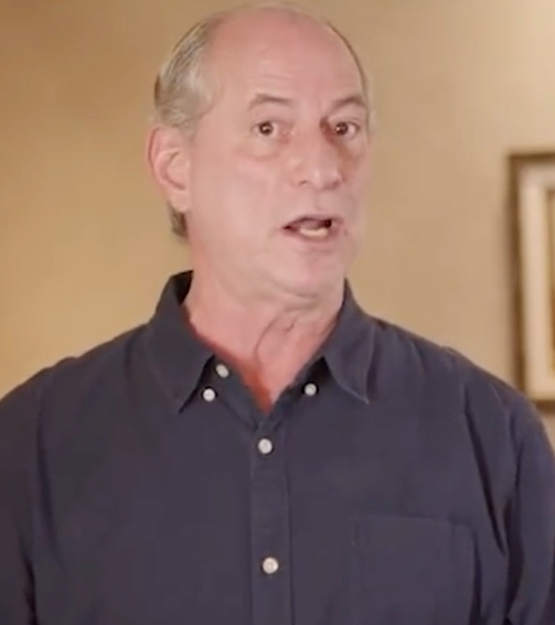 ’Não aceitarei qualquer cargo em eventual futuro governo’, diz Ciro ao apoiar Lula