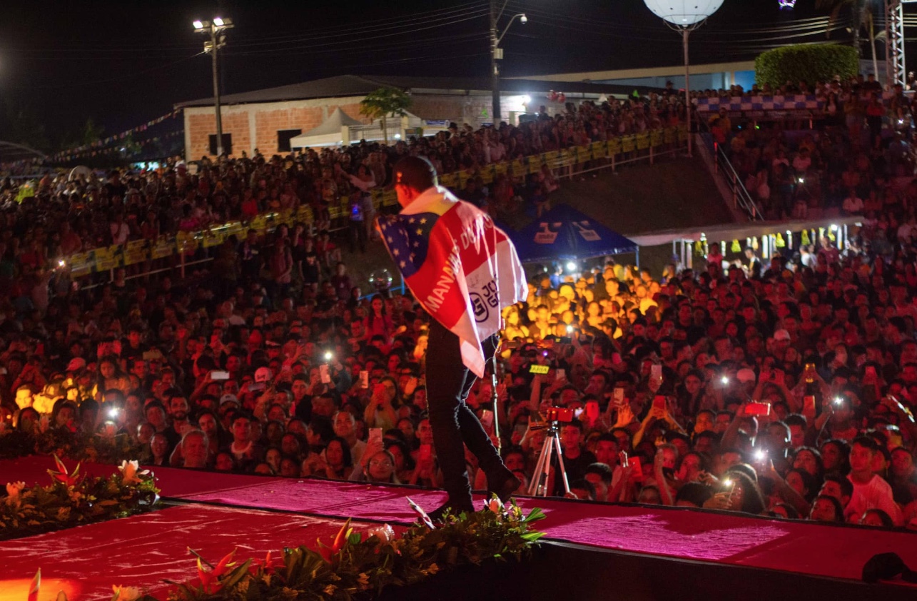 Lei obriga contratação de artistas regionais para eventos em município do Amazonas