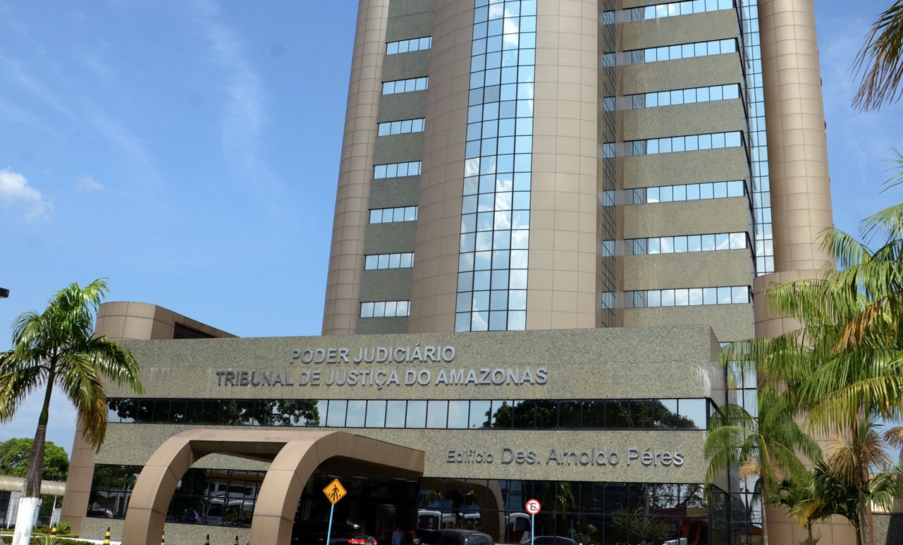 Servidores do TJAM sairão mais cedo do trabalho em dias de jogos na Copa do Mundo