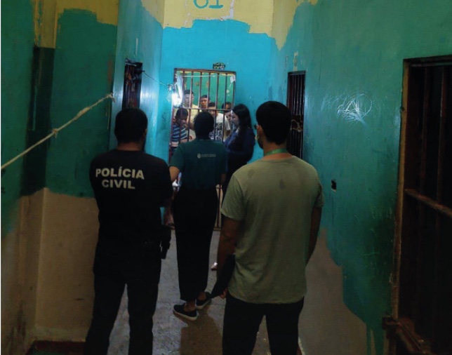 DPE apura falta de água, alimentação e celas para mulheres em prisão no Amazonas