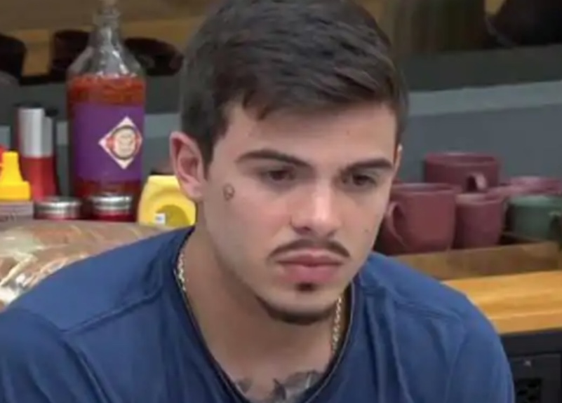 Record se pronuncia sobre o que aconteceu com Thomaz Costa em A Fazenda 