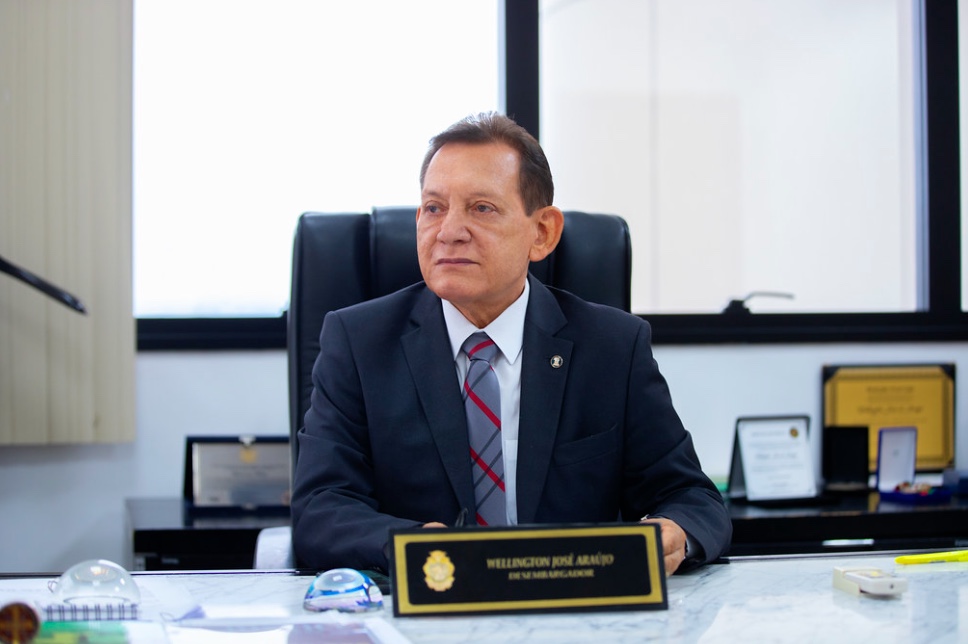 TJAM divulga edital de vaga após aposentadoria do desembargador Wellington Araújo