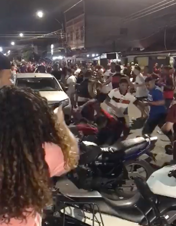 Briga generalizada acaba com torcedor espancado em bar de Manaus após jogo do Flamengo