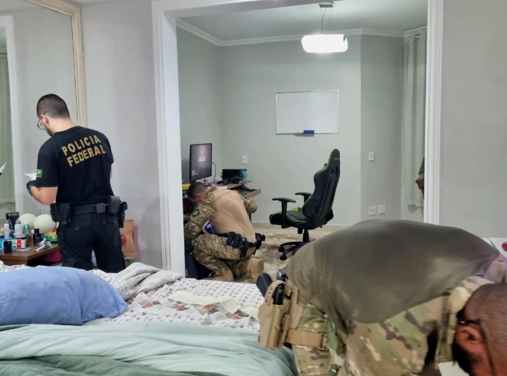 Funcionário de empresa alvo da PF sacou mais de R$ 500 mil antes de operação em Manaus 