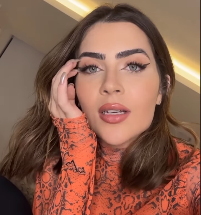Jade Picon perde a paciência e detona internauta durante live após crítica 