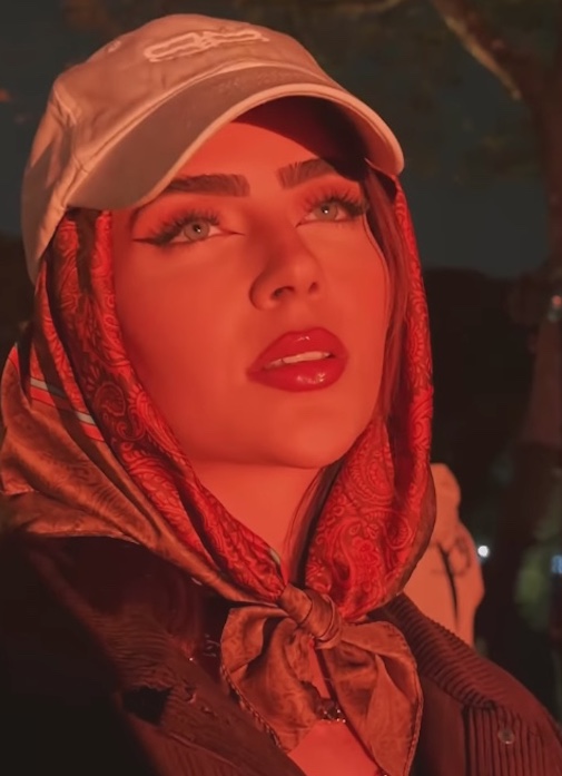 Jade Picon volta a dar ataque de estrelismo em festival