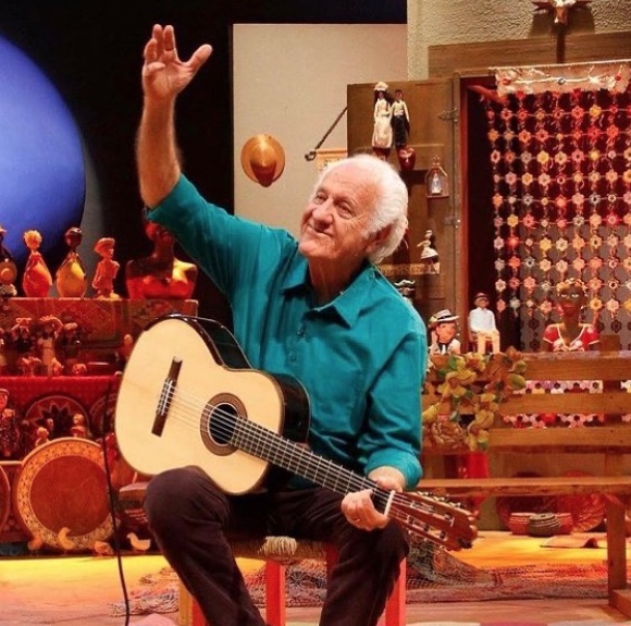 Morre aos 86 anos o cantor e ator Rolando Boldrin