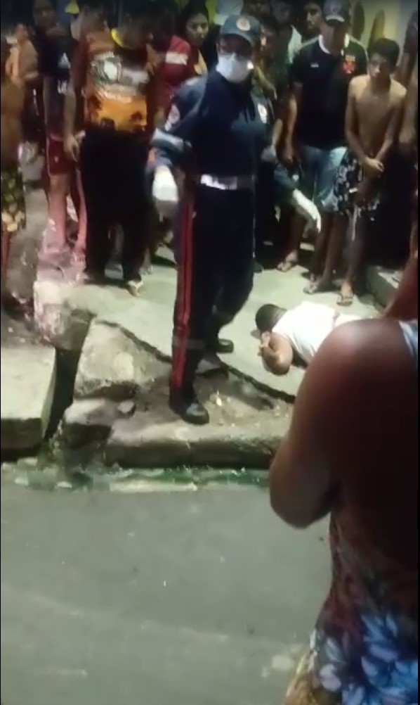 Dono de material de construção é morto a tiros após reagir a assalto em Manaus