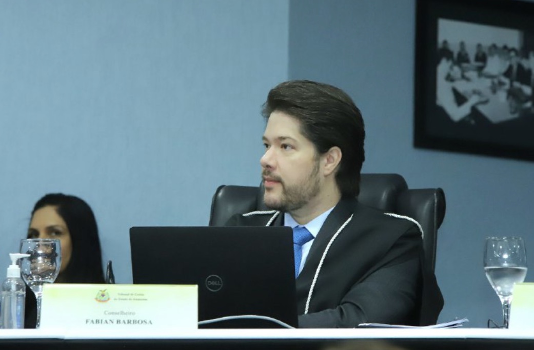 Conselheiro do TCE suspende licitação da Sepror para aluguel de equipamentos por R$ 1,3 milhão