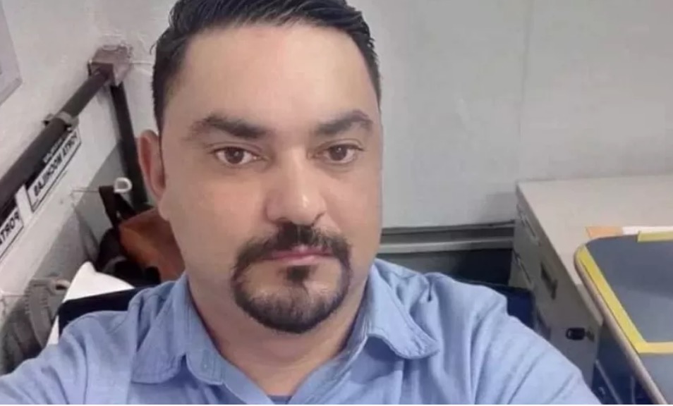 Homem bebe chá alucinógeno e mata amigo a facadas em suposto ritual de sacrifício 