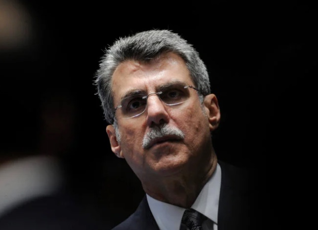 Ex-senador Romero Jucá é alvo de operação da PF suspeito de cobrar propina