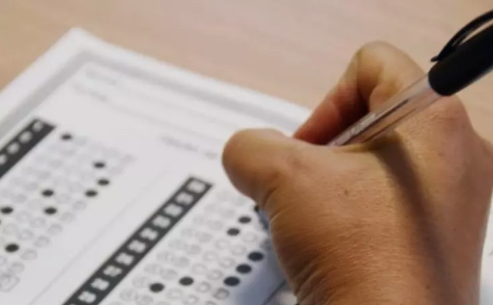 Prefeitura divulga editais de concursos públicos com 520 vagas no Amazonas