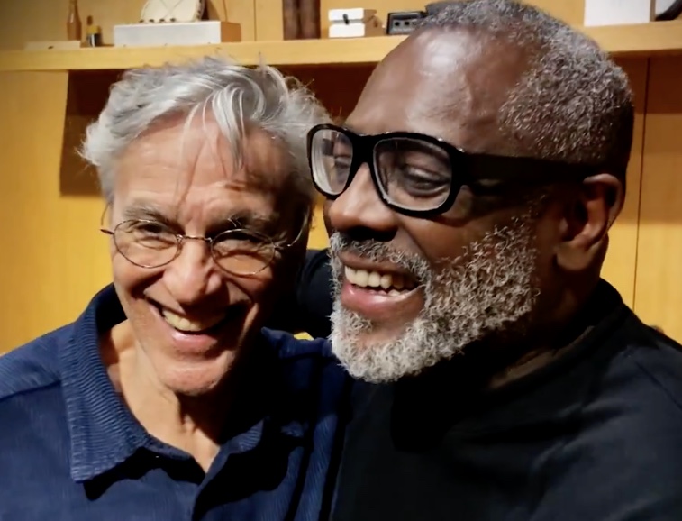 Caetano Veloso grava louvor com Kleber Lucas; Ouça 