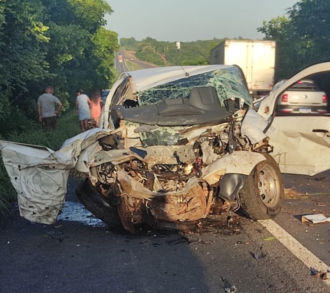 Presidente de Câmara Municipal morre em acidente de carro
