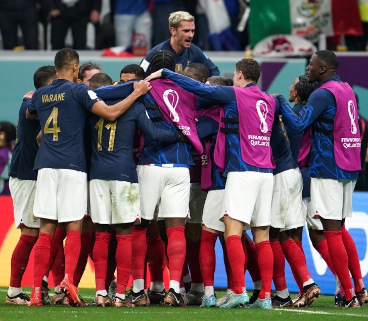 Gripe repentina preocupa seleção da França que disputa semifinal hoje com Marrocos