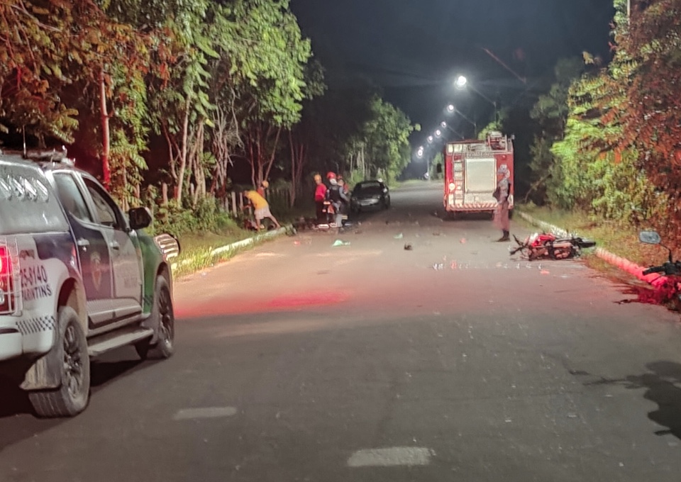Acidente gravíssimo entre motocicletas deixa dois mortos no Amazonas