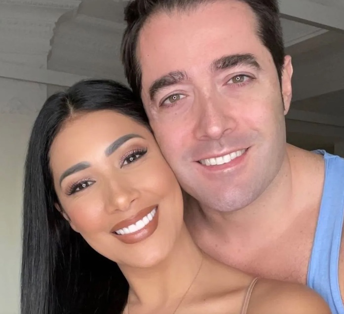 Simaria vai à delegacia e acusa o ex-marido de roubo milionário, diz TV 