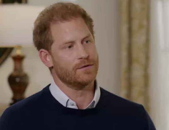 Príncipe Harry acusa William de agressão após briga por causa de Meghan 