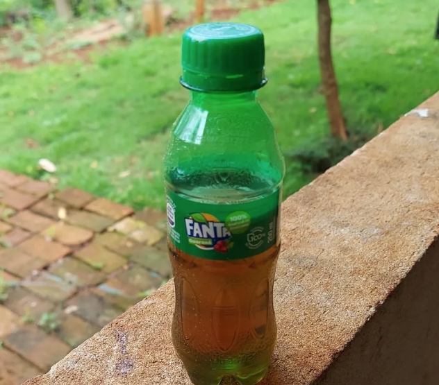 Garoto de 5 anos morre ao tomar veneno que estava em garrafa de refrigerante