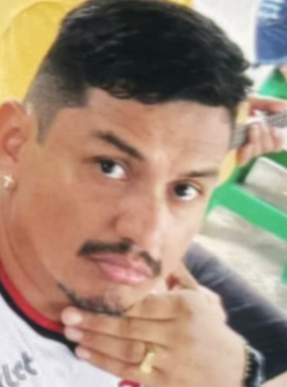 Homem sai de casa para tocar em banda de pagode e desaparece em Manaus 