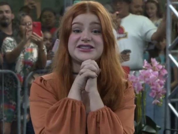 BBB23: Giovanna, da Casa de Vidro, é acusada de racismo e fica pistola