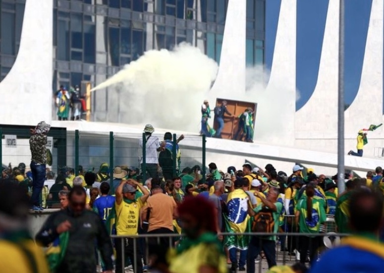 Manifestantes antidemocráticos podem ter penas de até 27 anos de prisão