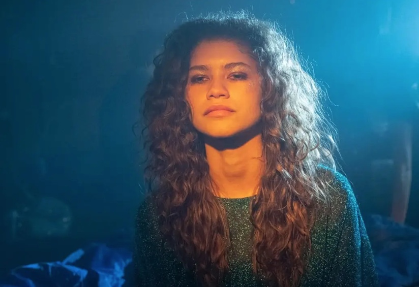 Globo de Ouro 2023: Zendaya leva prêmio de Melhor Atriz em Série de Drama por Euphoria