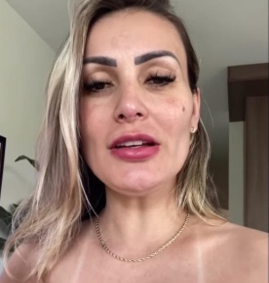 Andressa Urach revela resultado de teste de gravidez