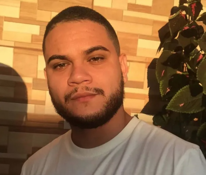 Estudante de 23 anos morre após sofrer choque elétrico em palco durante festa