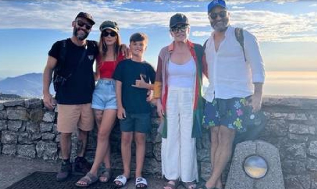 Ana Maria Braga posta primeira foto com novo namorado em viagem à África do Sul