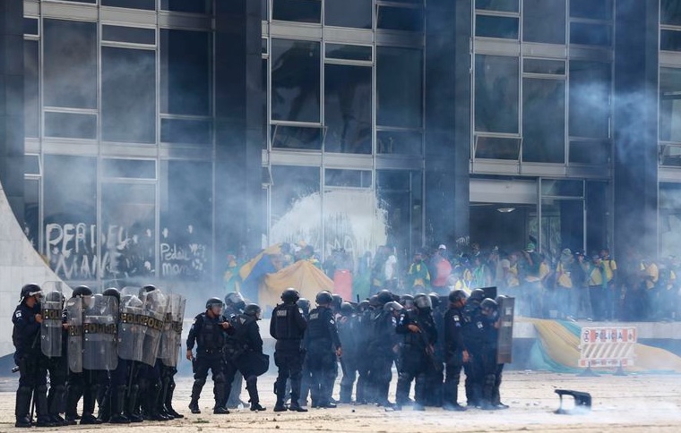 Polícia do Senado pede reforço na segurança da Esplanada para a reabertura dos trabalhos
