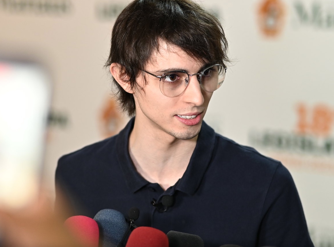 Amom assina renúncia e diz ter sido vereador com maior produtividade na história da CMM