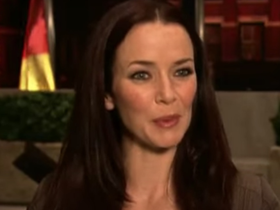 Annie Wersching, atriz da série ’24 Horas’ morre aos 45 anos 